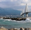 Σε ποια οχήματα απαγορεύεται η διέλευση στην Γέφυρα Ρίου Αντιρρίου λόγω ισχυρών ανέμων